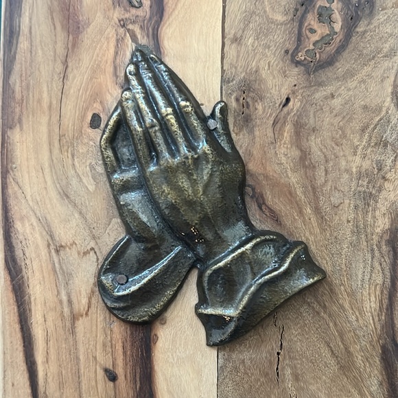 Vintage Pax Vobis and Praying Hands on Wood - Picture 4 of 16